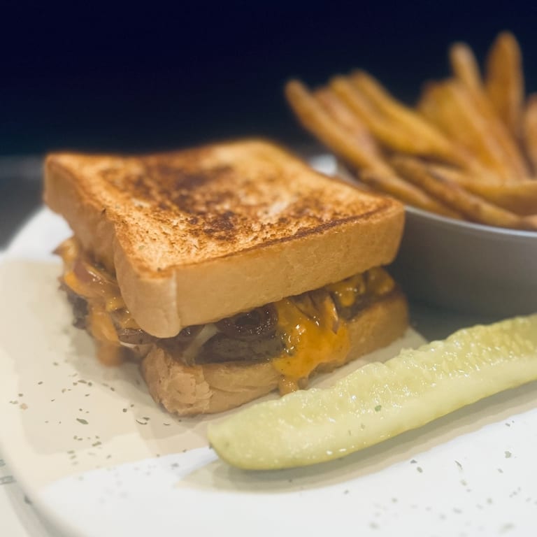 Delicious Patty Melt Experience